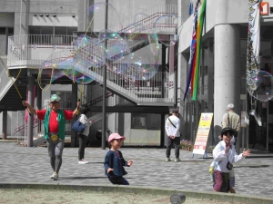 シャボン玉２.JPG